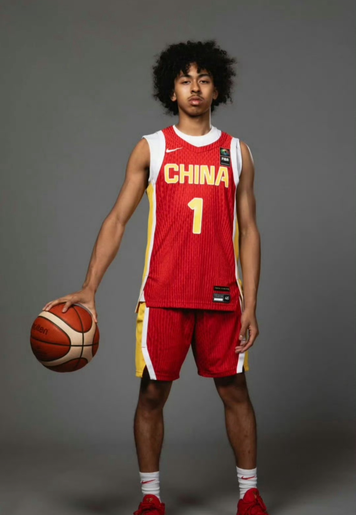 NG28-浓眉哥新星关键助攻表现惊艳，中国队未来可期！的简单介绍